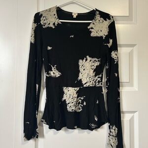 Aritzia Wilfred Black and Cream Peplum Patterned Top